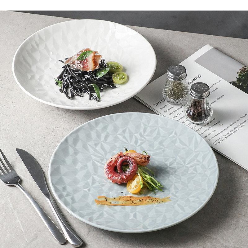 Home Cooking Steak - Proste Okrągłe Talerze na Makaron Stek