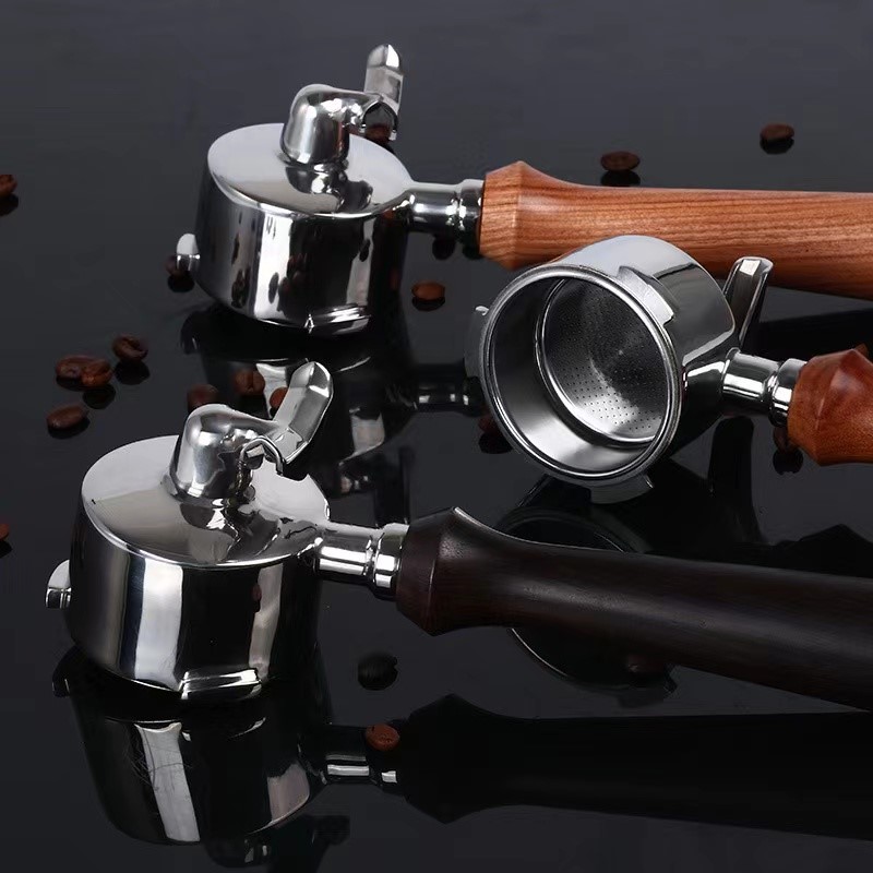 51mm 3 uszy kolba ze stali nie – Delonghi Espresso Magnifica recenzja i cena